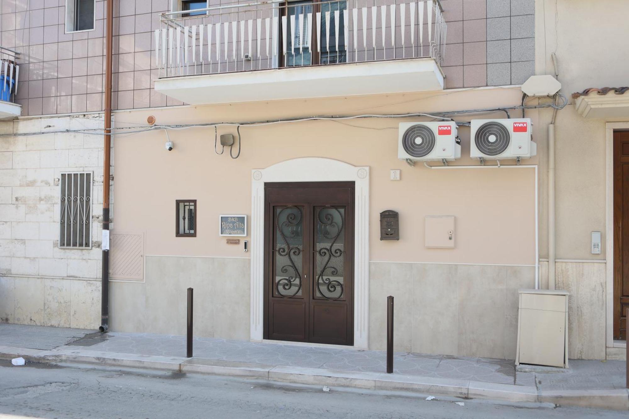 Ripa Alta Room'S Cerignola Exterior photo